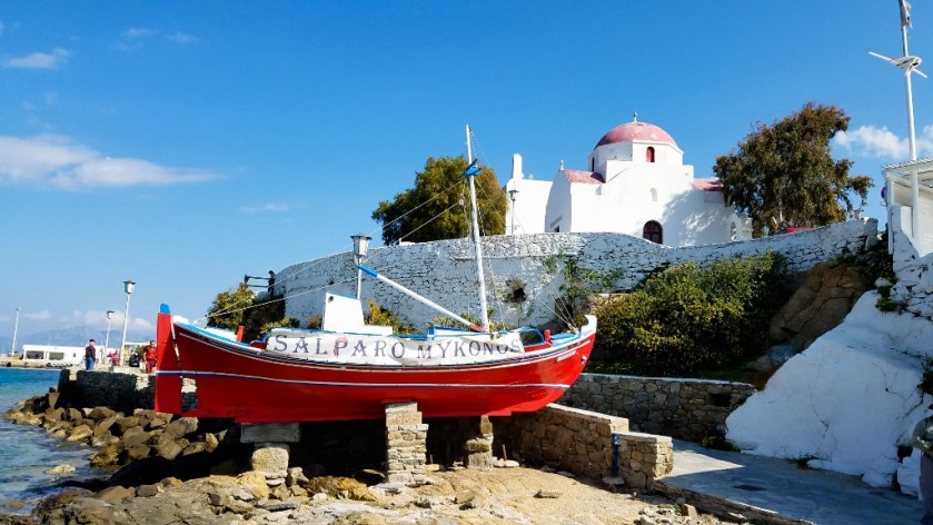 Seen along the walk to Mykonos Town.