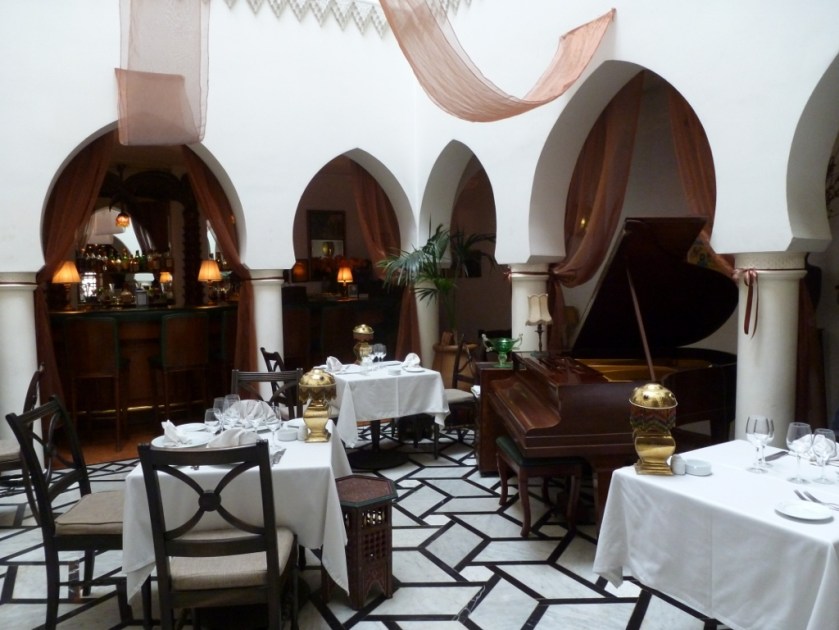 the famous piano in Rick's Cafe