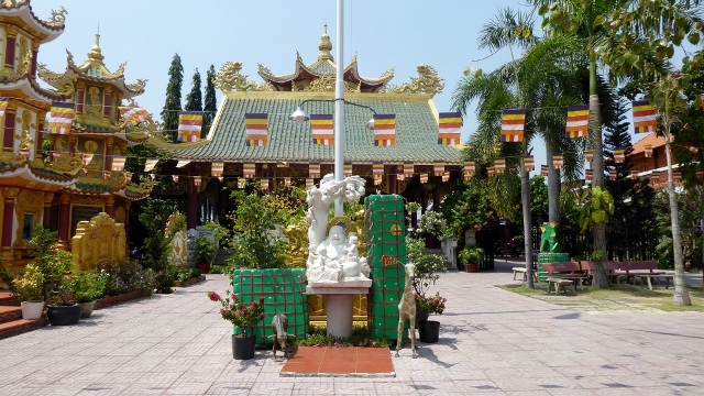 Chua Phat Linh Temple in Tan Hoa on the way to Vung Tau.