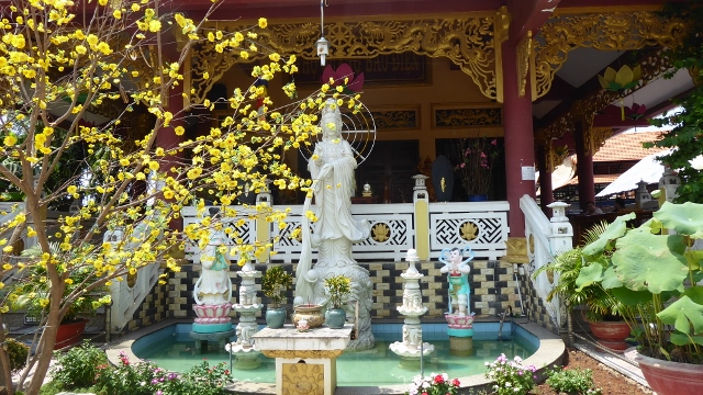 Chua Phat Linh Temple