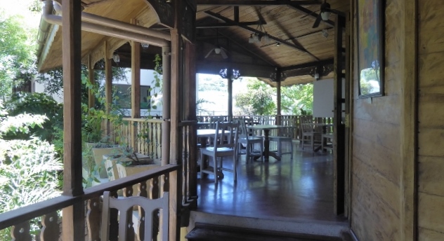 Interior of the Kaz Zanana (obviously where the cafe once served.)