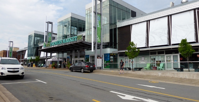 Unfortunately it's after 5:00pm and the Farmers' Market is closed.