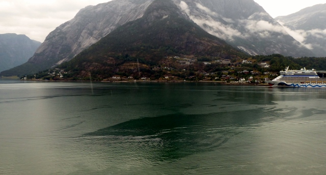 Anchored in the Hardanger Fjord along with the Aidabelle.
