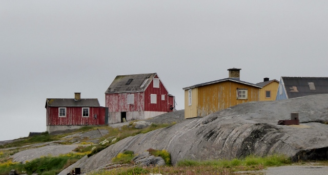 The buildings were simply positioned in and around the rocks!