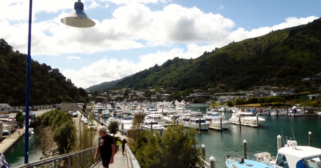 .....walked up the pedestrian bridge.....