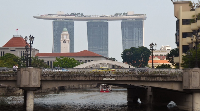 A view of Marina Bay Sands from Clarke Quay.