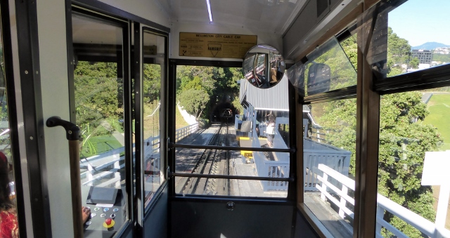 The Wellington Cable Car to Kelburn runs through two tunnels.