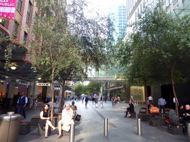 ..... the Pitt Street Pedestrian Mall......