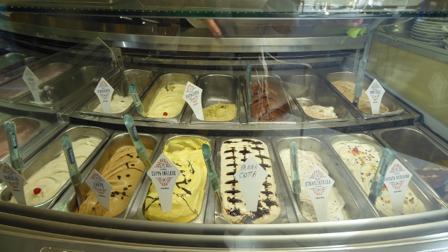 They even have a beautiful assortent of gelatos!