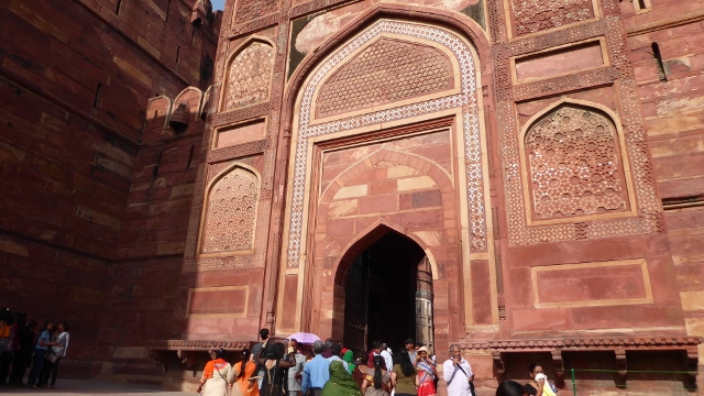 And we continue to the Middle Entrance.