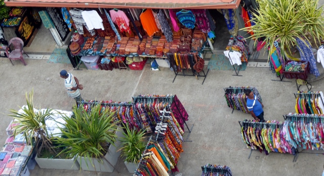 In Colombo, trade is exercised right at the end of the gangway!!!!