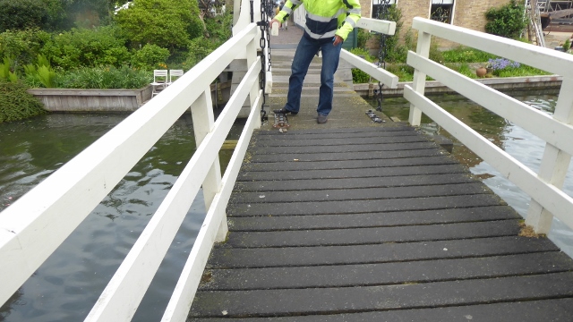 just lock it all into place.