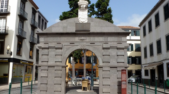 The old city gate of Funchal.