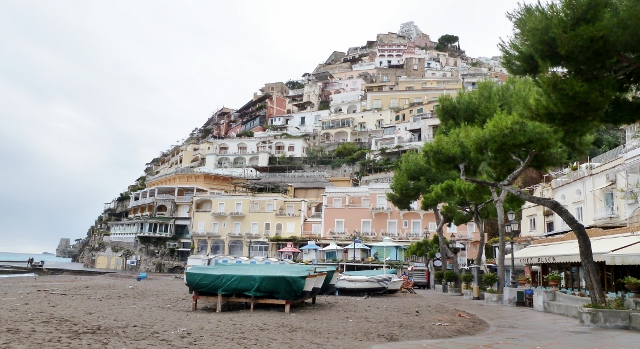 Oh look, somewhere up there our car and driver are waiting for us!!!